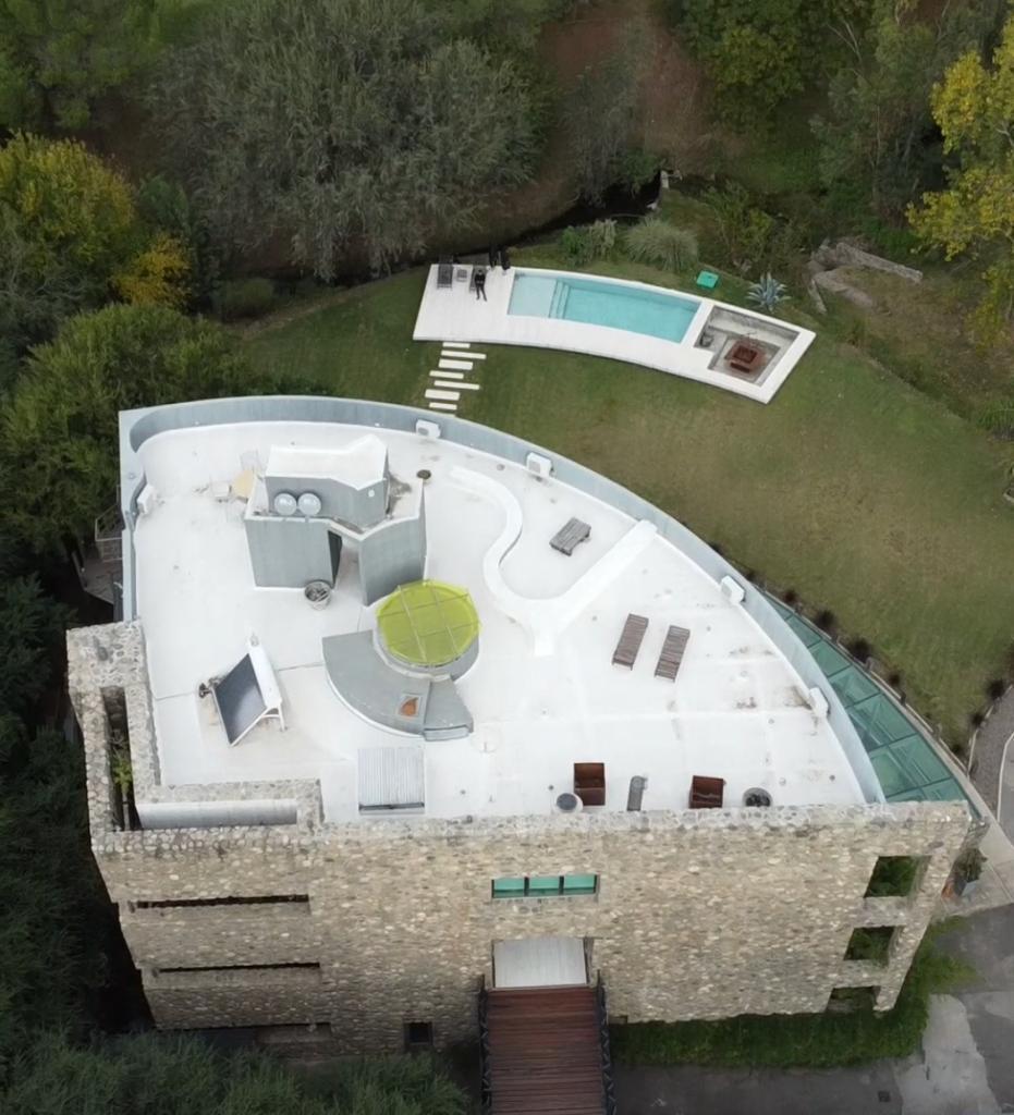 Casa en Lomas de La Carolina 1