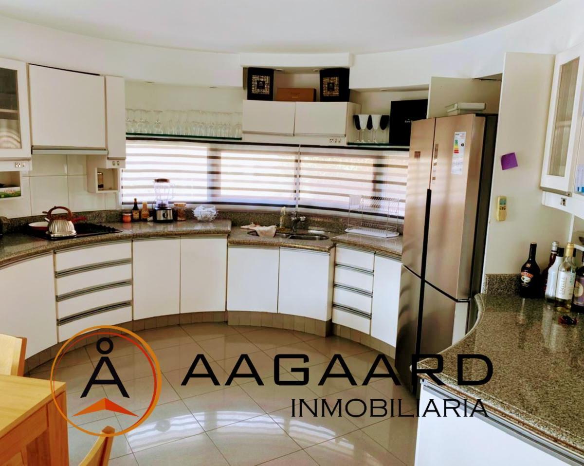 Casa en Venta en Lomas de La Carolina 2