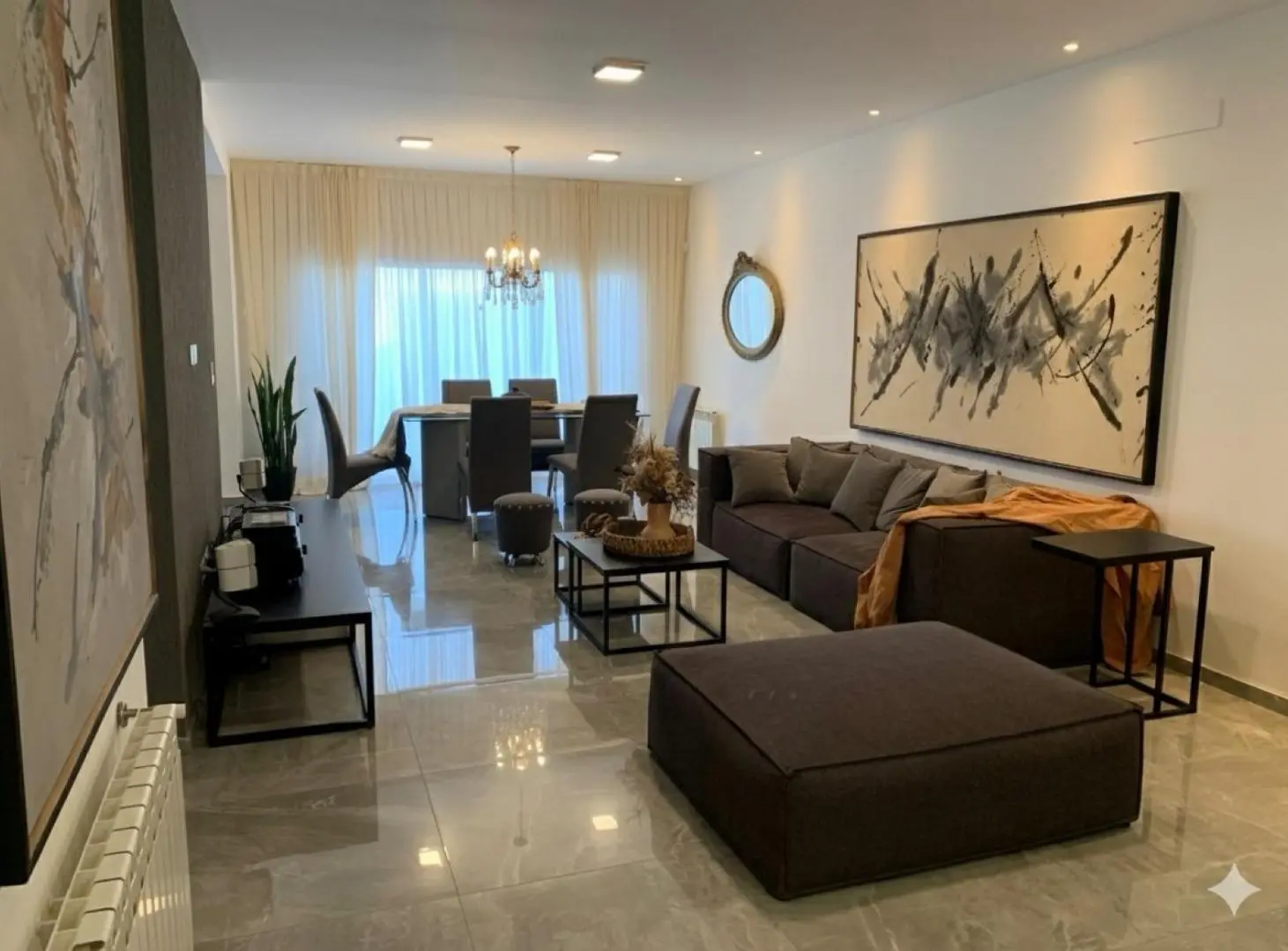 Casa EN VENTA EN DOCTA ETAPA DOS 4 DORMITORIOS 5