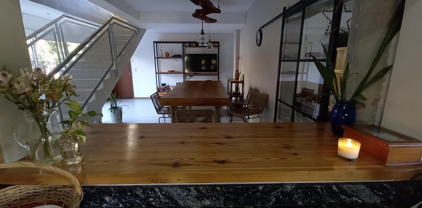 Casa en alquiler La Arboleda 4 dorm en suite, pileta Villa Warcalde