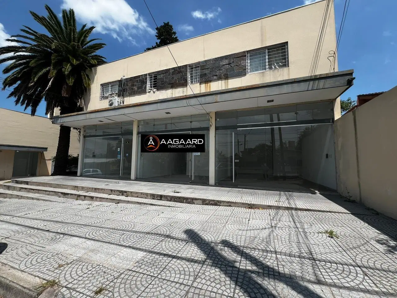 Local comercial en alquiler en Villa Allende en Avenida Antártida Argentina 4