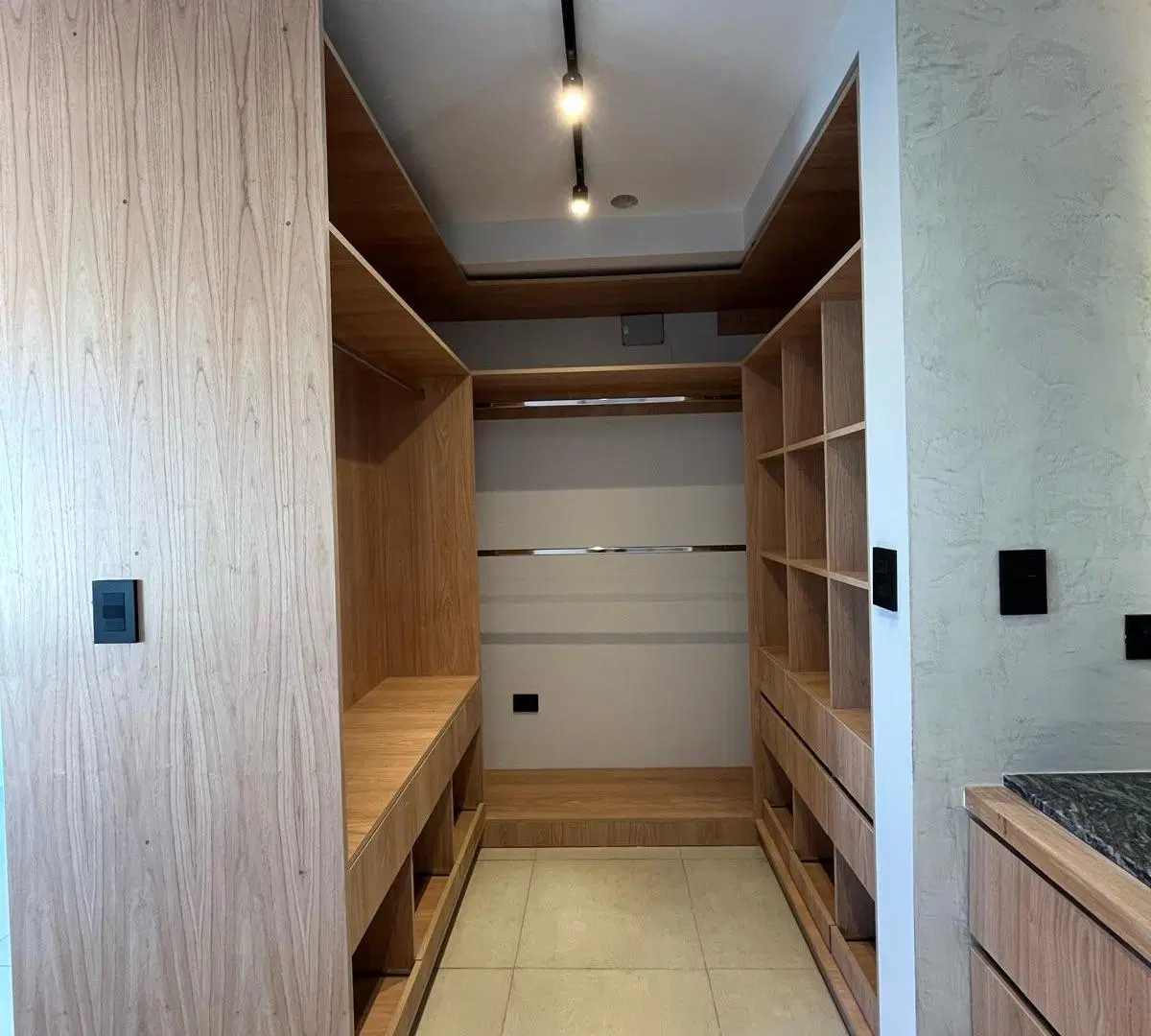 Solares de Manantiales duplex en venta 3 dormitorios detalles de categoria 3