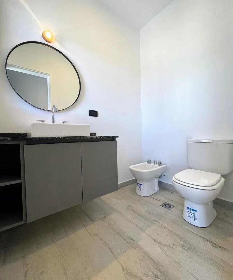 Colinas de Manantiales Dúplex de 3 dormitorios 3 baños y cochera a estrenar en venta 4