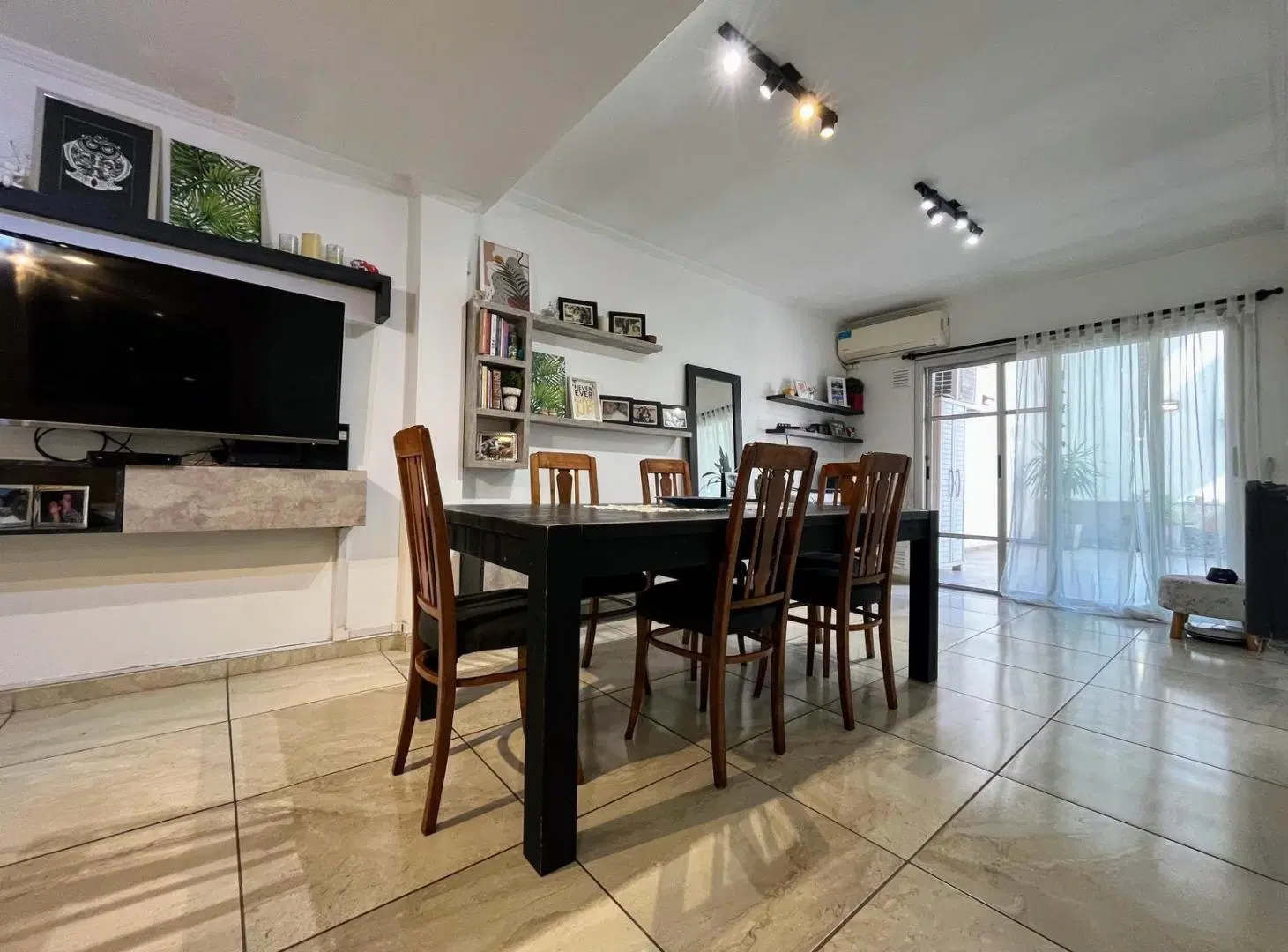 General Paz departamento de 2 dormitorios mas escritorio en venta 2 baños patio con asador y cochera 4