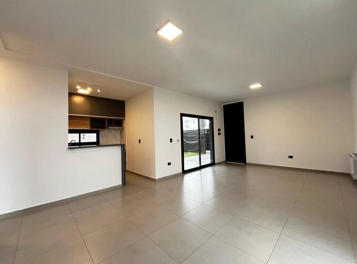 Colinas de Manantiales duplex en venta 2 dormitorios a estrenar 5