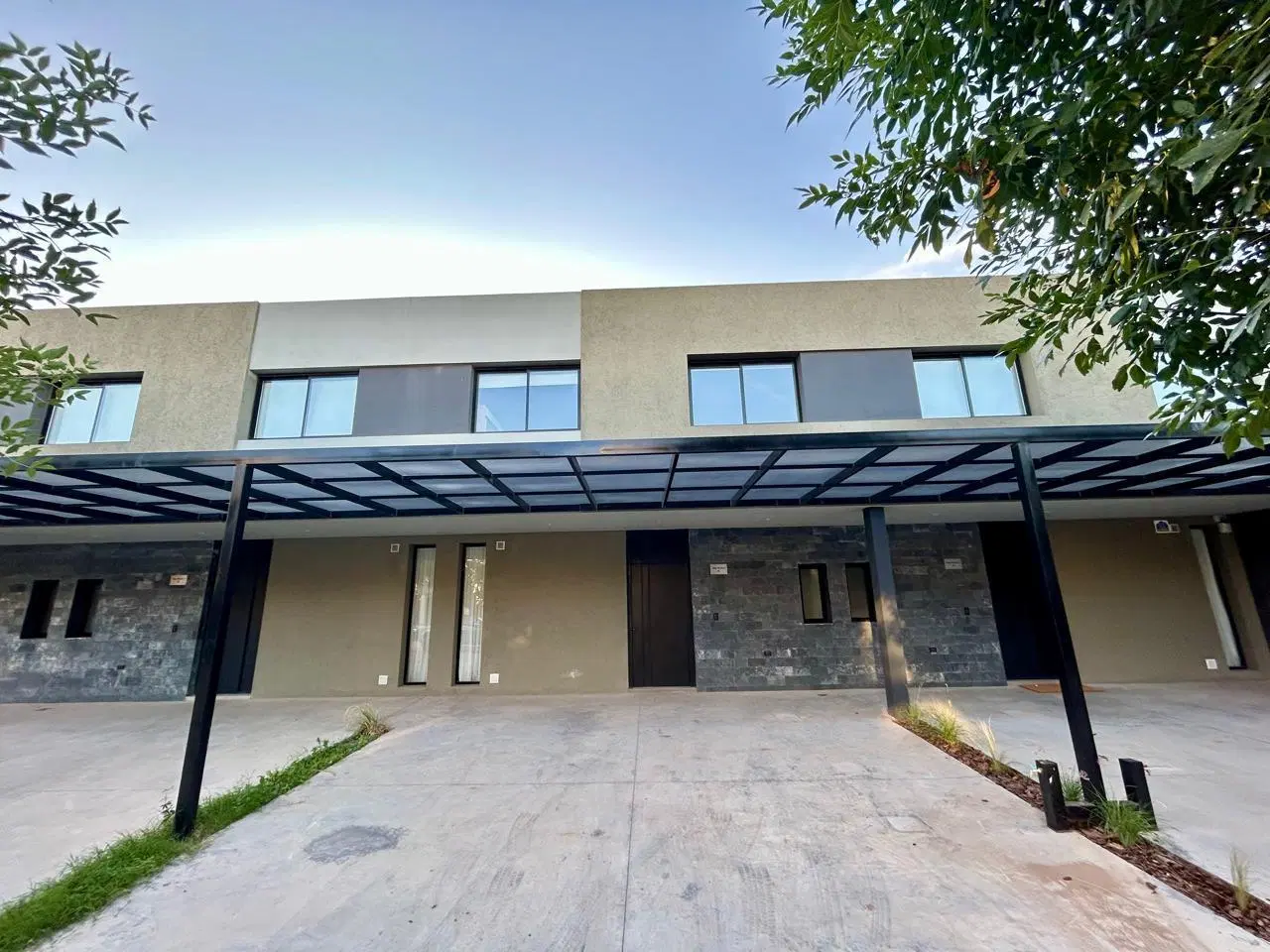 DUPLEX 3D EN CHACRA DE NORTE 2 1