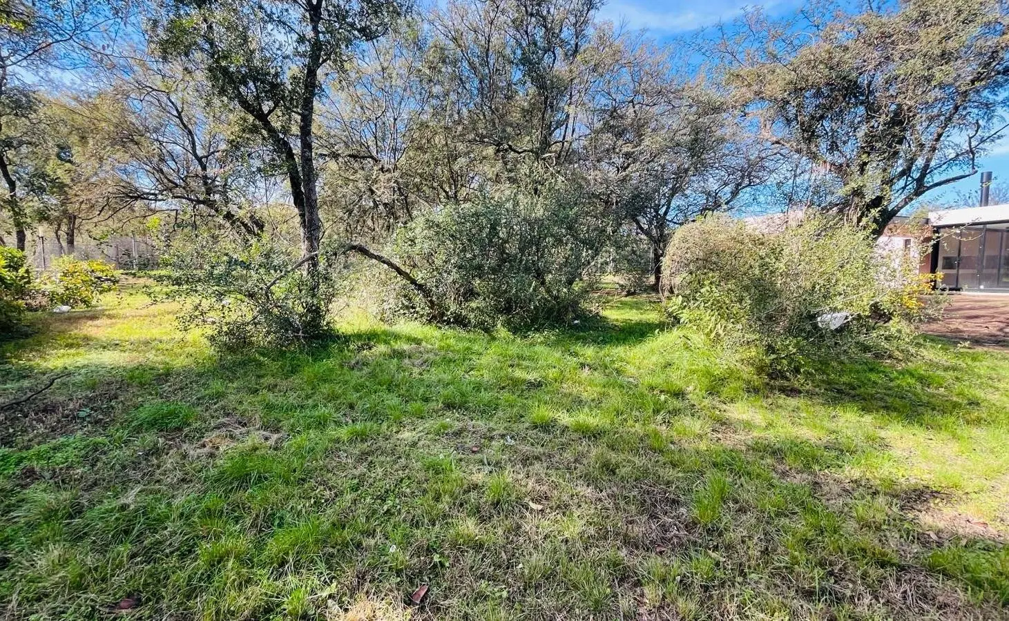 Estancia el Terrón terreno en venta plano con vista al golf entorno consolidado 2