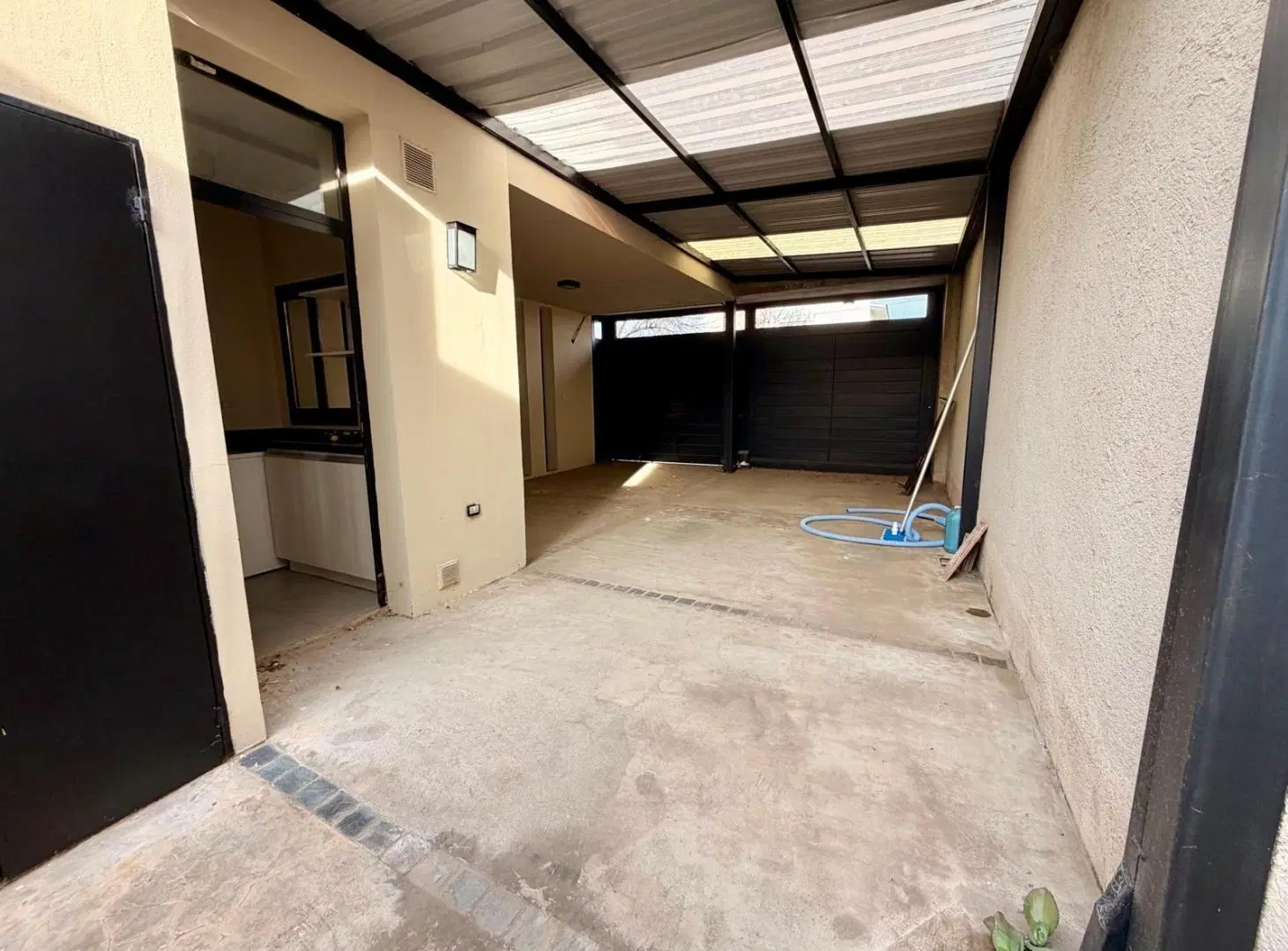 CASA EN VENTA 3 DORMITORIOS, PILETA Y QUINCHO CERRADO EN CHACRA DEL NORTE 2