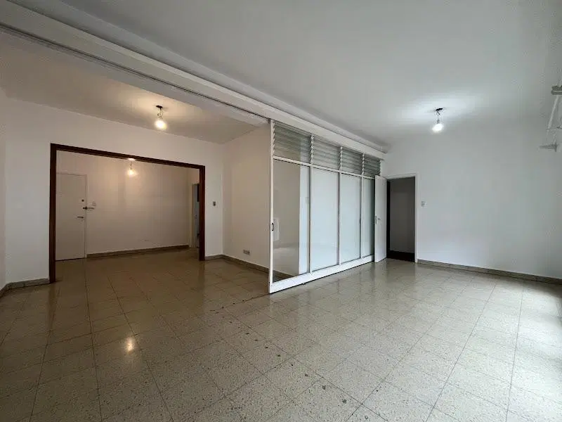 Centro Departamento 3 dormitorios 2 baños escritorio balcon 2