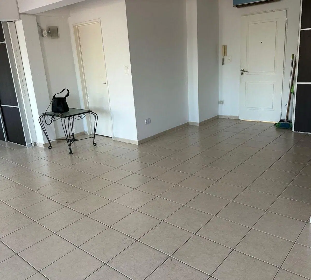 Oficina en alquiler Av Recta Martinolli al 8000 3