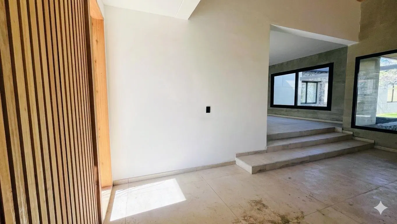 Casa en venta Estancia El Terrón una planta 4 dormitorios 4 baños ambientes amplios y luminosos 8