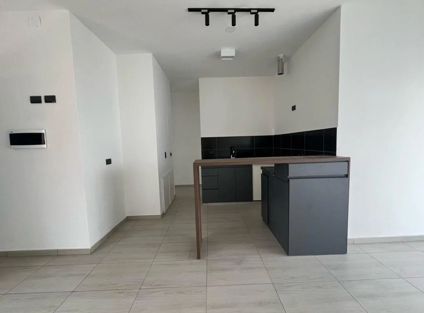 Duplex Dos Dorm Una planta frente a la plaza de Rincones 2