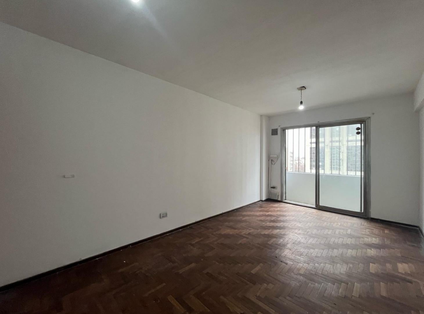 Foto de Centro departamento en venta 1 dormitorio con balcon oportunidad, imagen 4