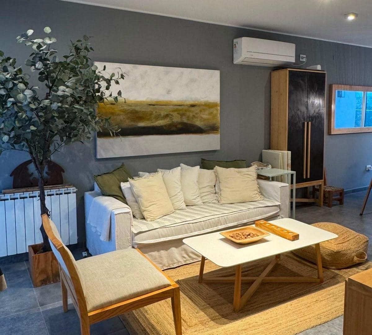 Foto de Patagonia Dúplex en venta tres dormitorios tres baños excelente, imagen 4