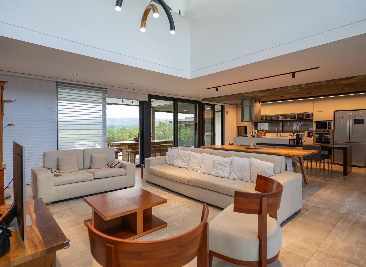Foto de ESTANCIA EL TERRON casa en venta 3 SUITES (principal en PB) - FONDO, imagen 3