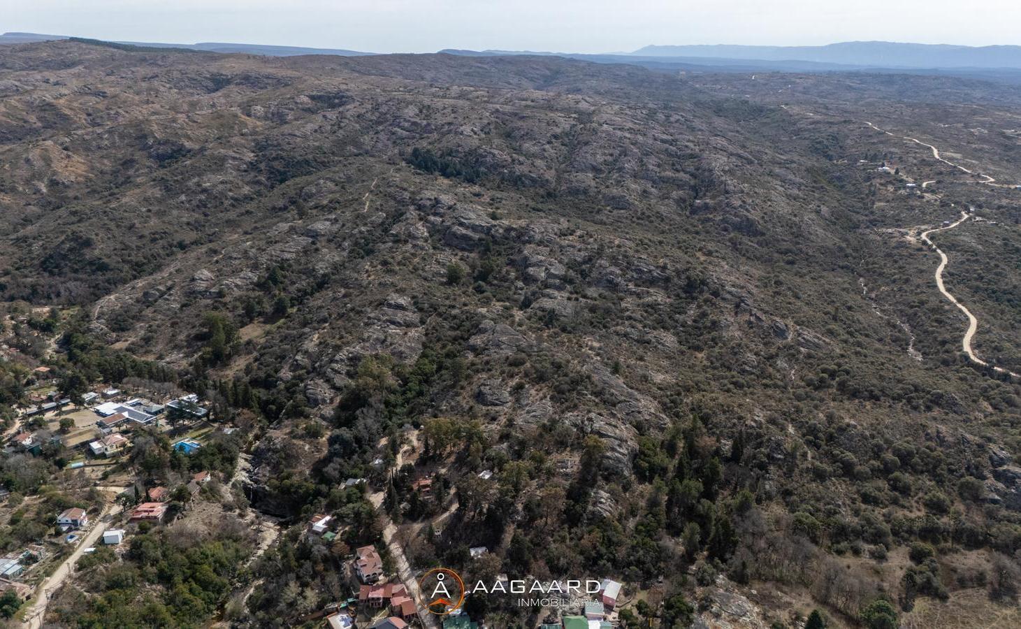 Foto de Tanti 70 hectareas en venta con costa al río y vertientes apto, imagen 2