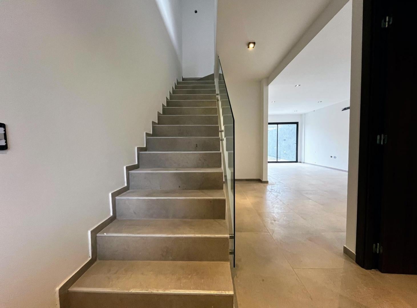 Foto de Colinas de Manantiales Dúplex en venta de 3 Dormitorios y 3 baños gran, imagen 2