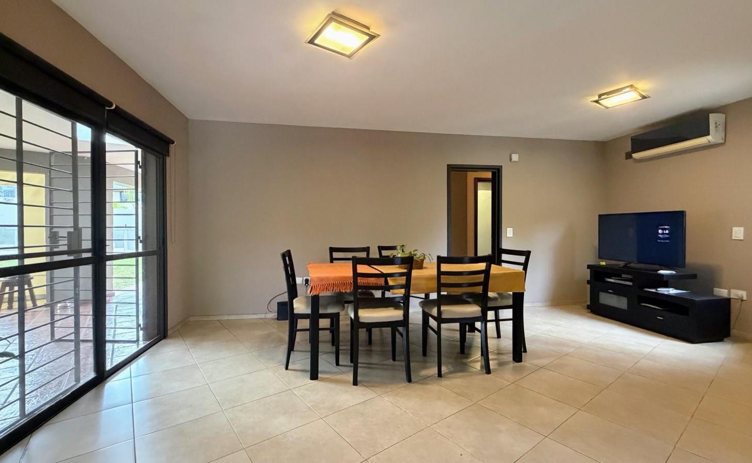 Foto de Tejas del Sur II Casa en venta 3dormtiorios todo en 1 planta pileta, imagen 2