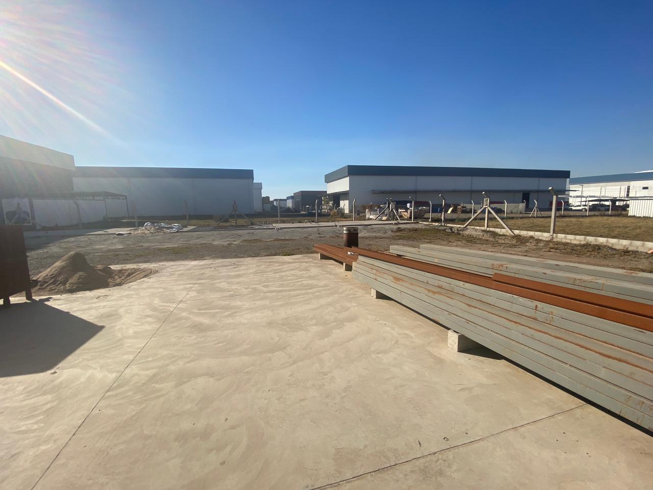 Foto de Polo 52 en venta Nave Industrial con oficinas y baños, imagen 5