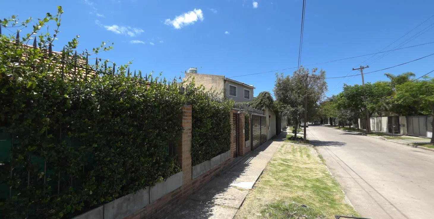 En venta hermosa propiedad en B° Arguello, ciudad de Cordoba 4