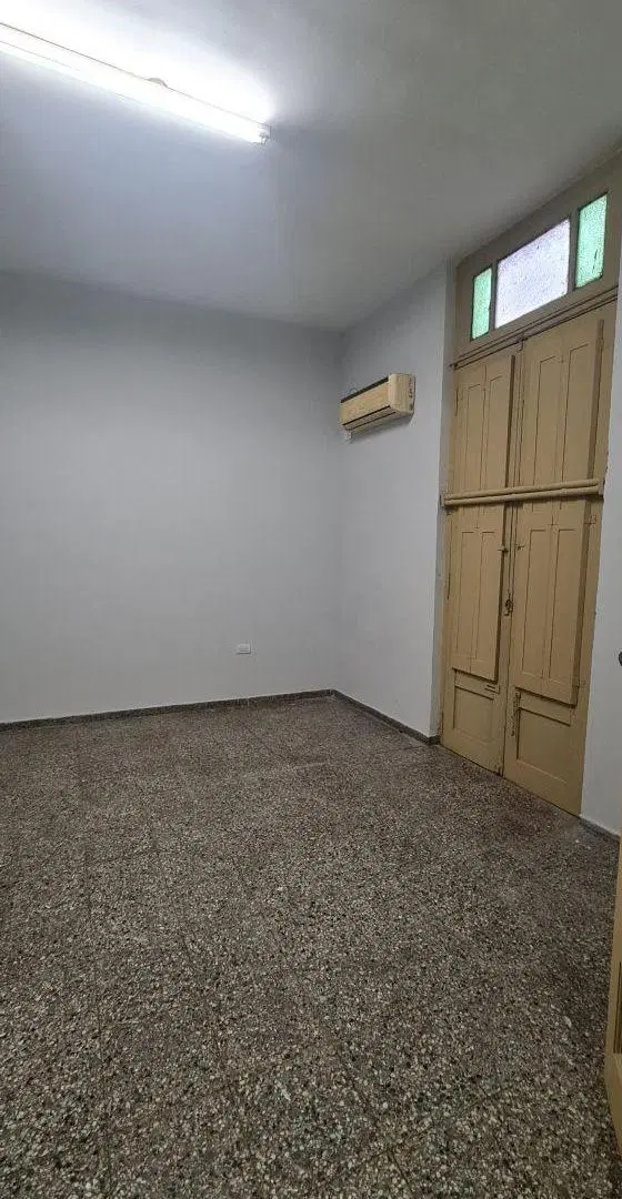 CASA EN ALQUILER AV SAENZ PEÑA 600 IDEAL VIVIENDA O COMERCIAL 2