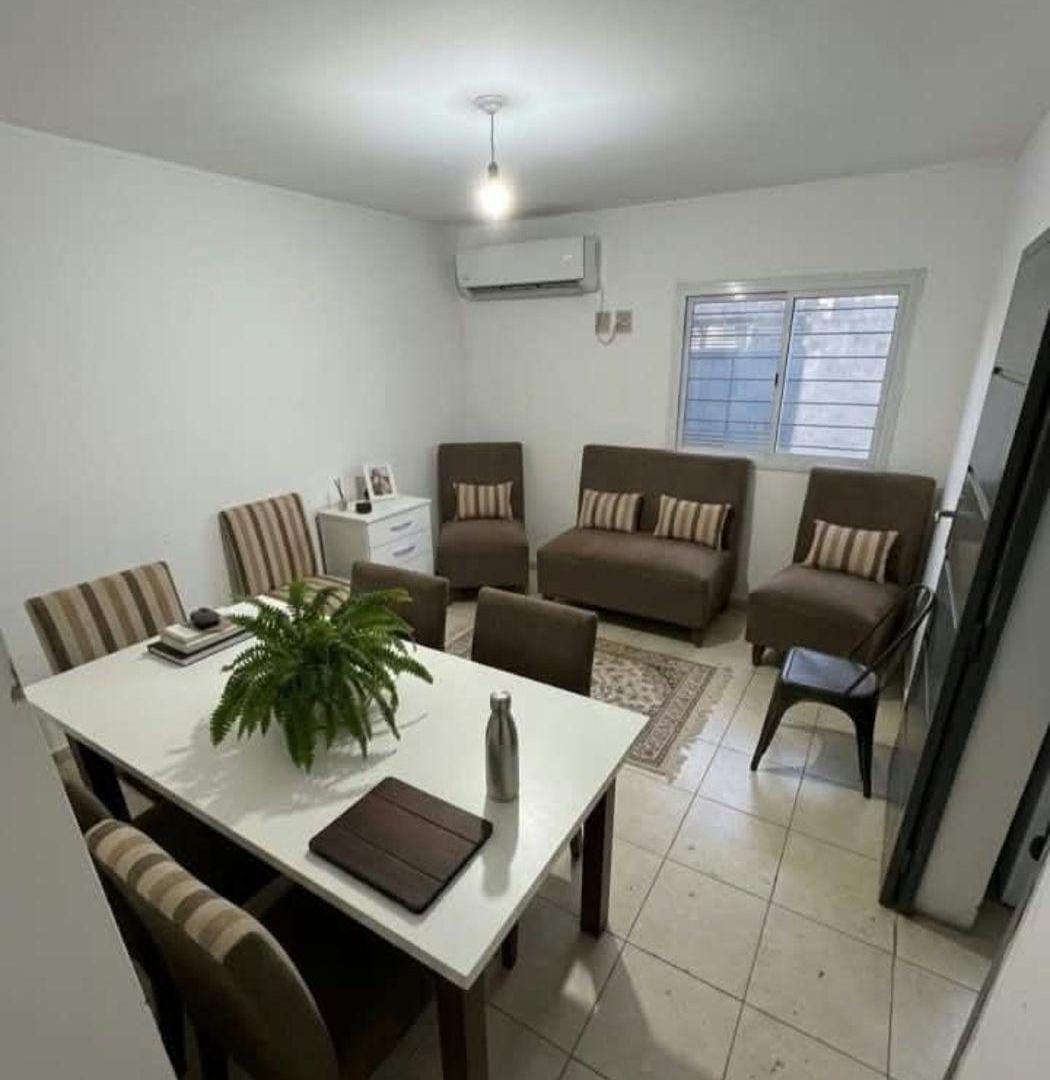 Foto de CASA EN VENTA 2 DORMITORIOS YERBA BUENA, imagen 1