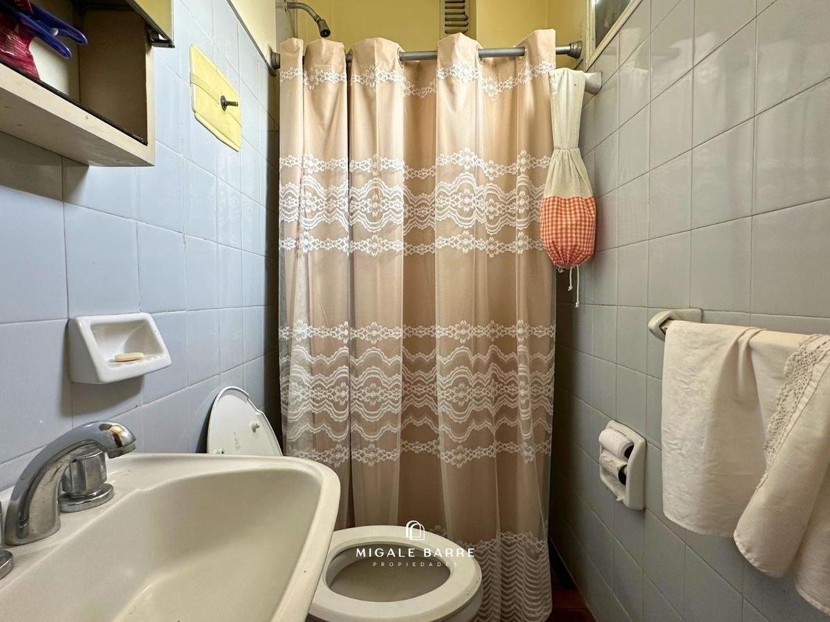 Venta Departamento 4 Ambiente con Dependencia 5
