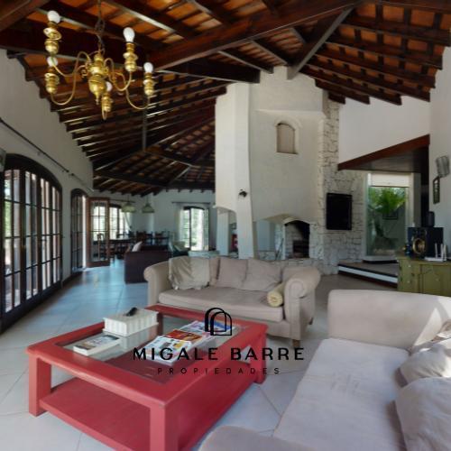 Casa en  Venta Carilo con pileta 3