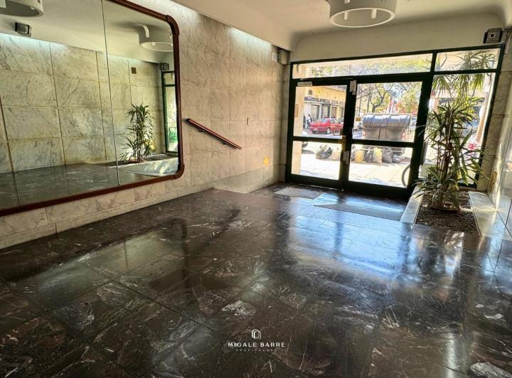 Venta departamento 4 ambientes al frente apto crédito Floresta 4