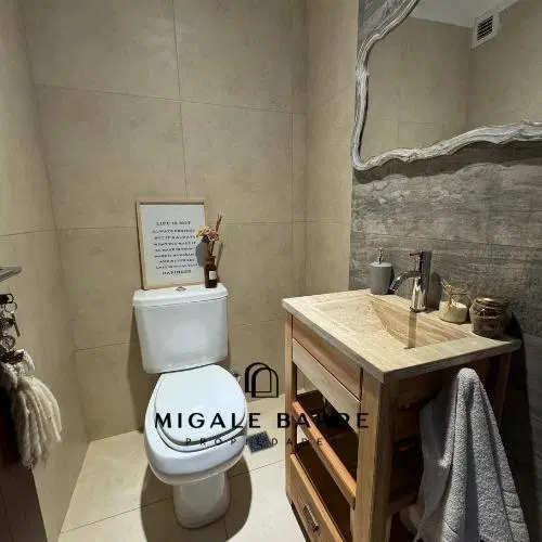 Departamento en  Venta 4 amb con cochera y pileta  Plaza Irlanda 2