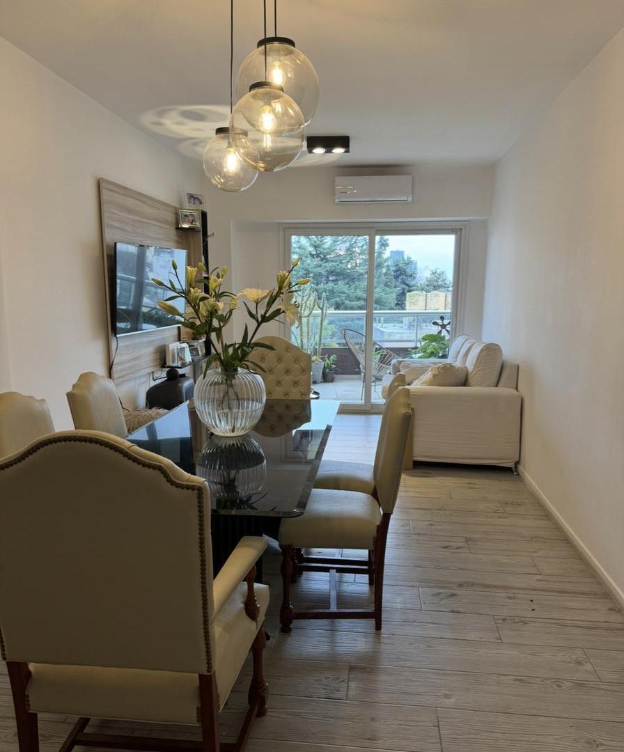 Departamento en Venta 4 amb con cochera y pileta Plaza Irlanda