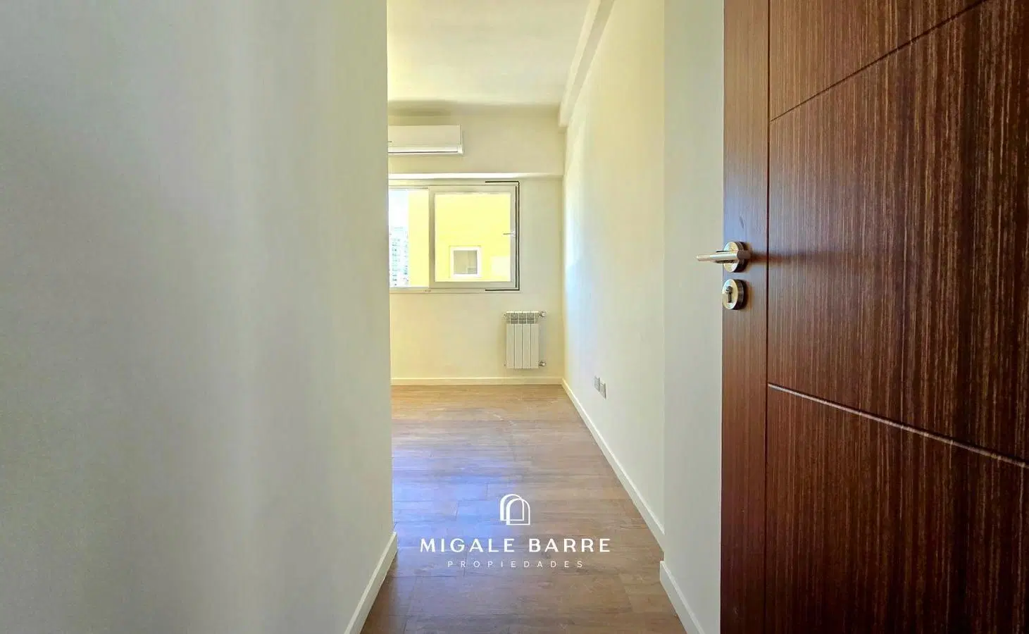 Venta Depto 3 con cochera y pileta Plaza Irlanda 3