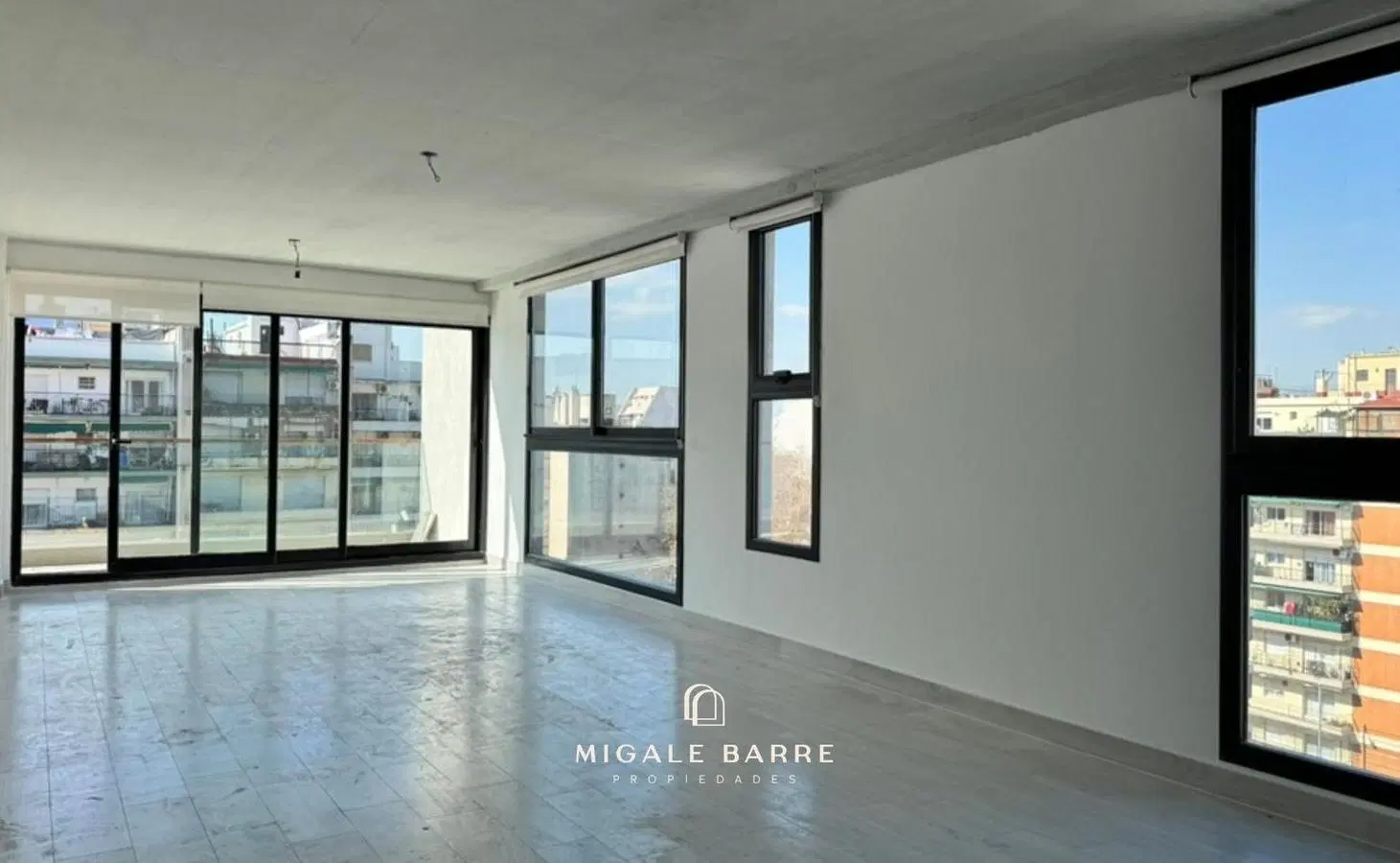 Venta Departamento 4 ambientes en Villa Del Parque con cochera 8
