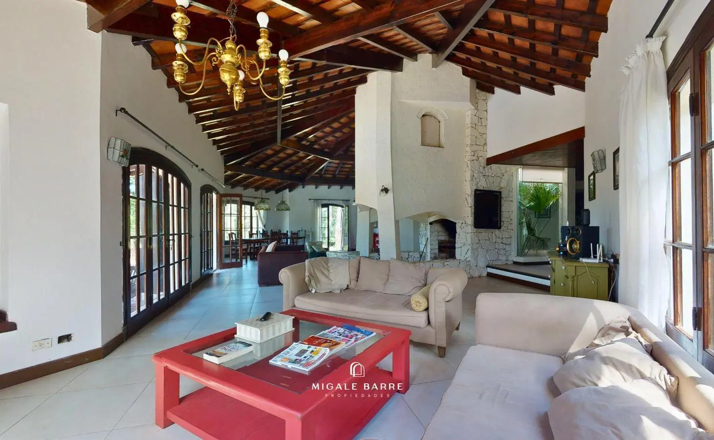 Casa en  Venta Carilo 2 lotes  a refaccionar 2