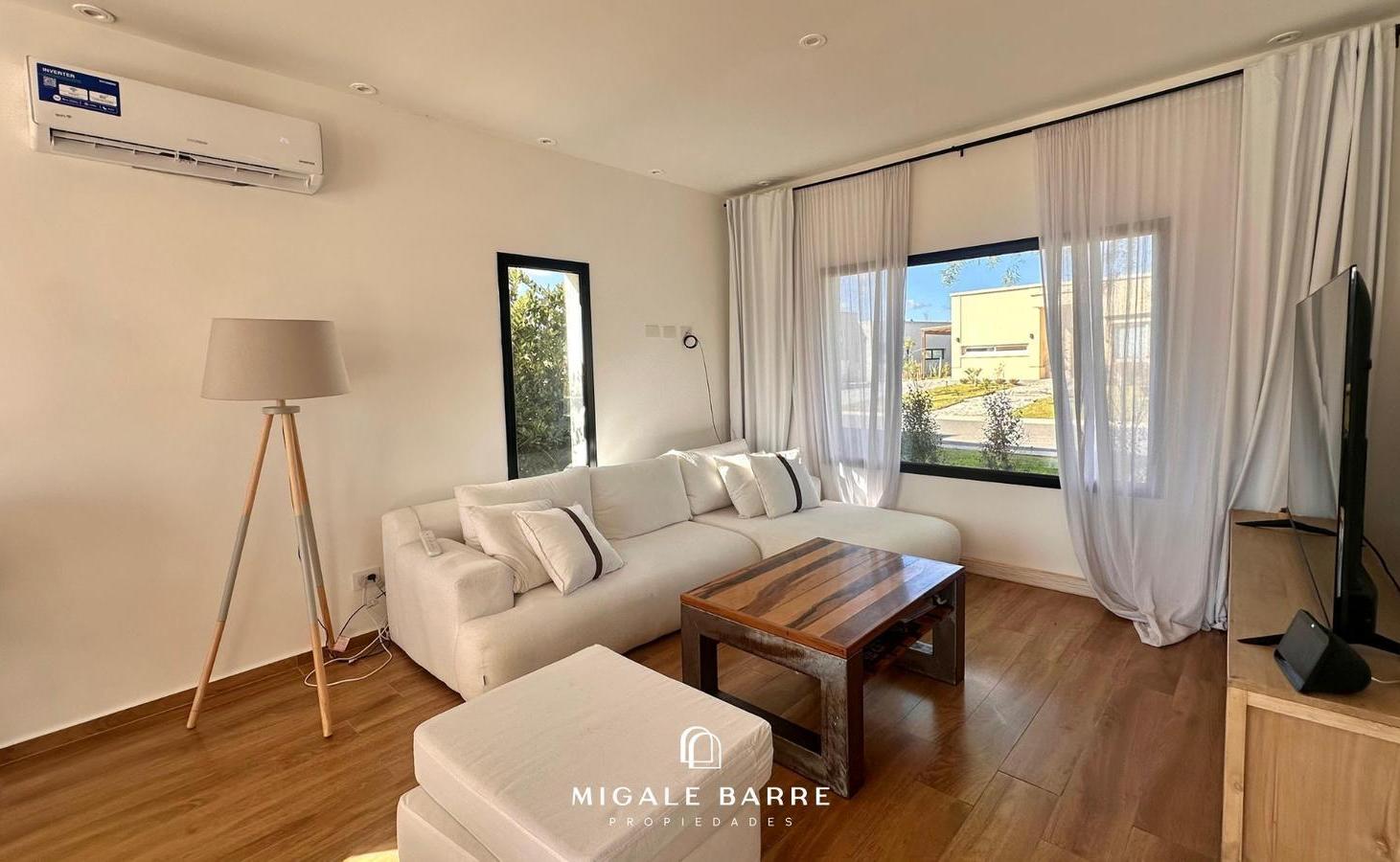 Foto de Venta Casa Santa Emilia PILAR DEL ESTE, imagen 2