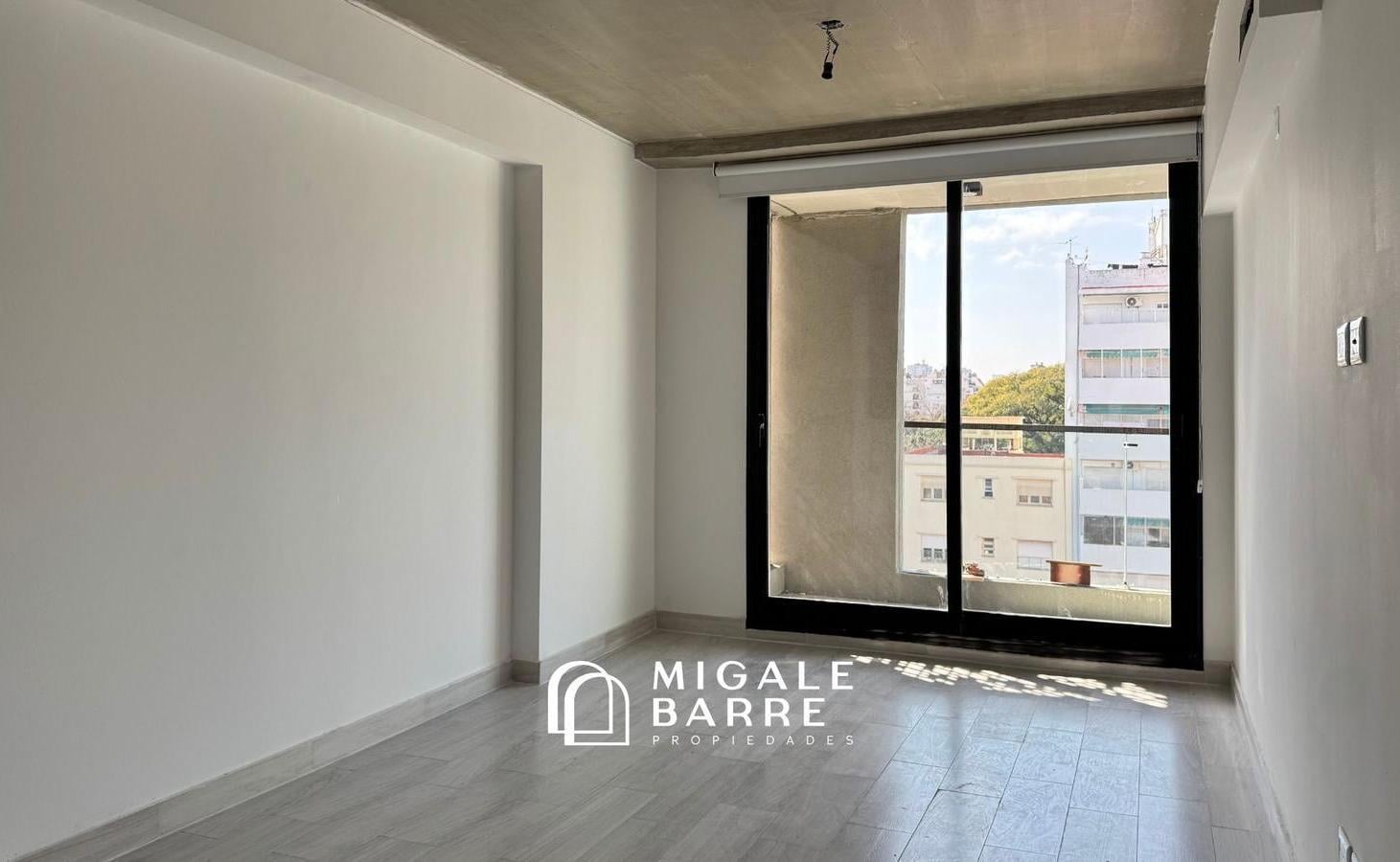 Foto de Departamento en Venta Monoambiente - Frente Villa Del Parque con, imagen 3