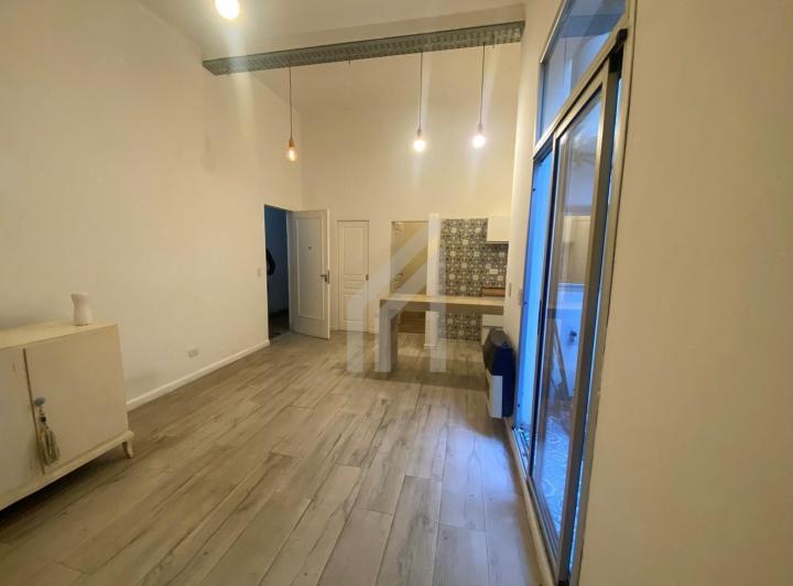 ALQUILER DE DEPARTAMENTO DE DOS AMB FRENTE A LA EST. DE VTE LOPEZ CON PATIO INTERNO PROPIO Y BAJISIM 4