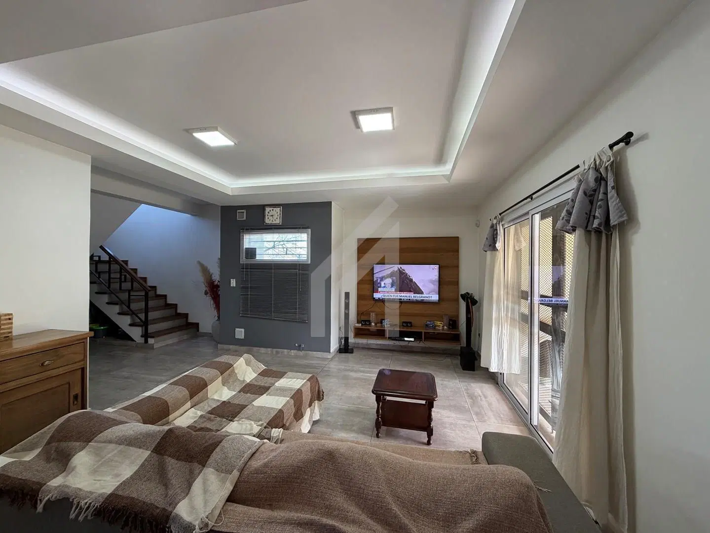 CASA EN BARRIO PARQUE MATHEU GRANDE - CON JARDIN Y PILETA 5