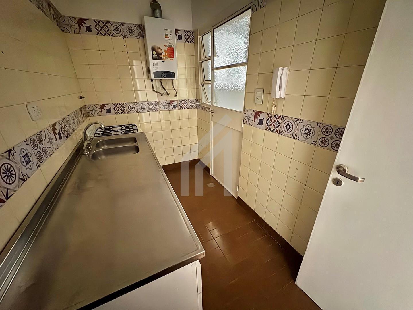 Foto de Venta departamento 2 ambientes con balcon luminoso en Belgrano, Capital, imagen 5