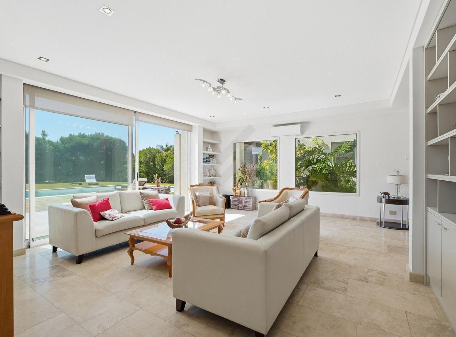 Foto de Casa Chalet en Venta en El Golf, Nordelta, Tigre, imagen 3