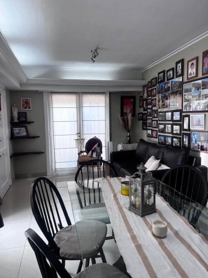 Venta en Mdp. Chalet de 4 Amb. con Patio, Garaje y Trotadora P/ Vs. Autos y Quincho. Zona Alberti 5