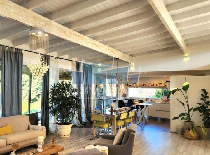 VENTA IMPACTANTE CHALET EN  RUMENCO, LOS CEIBOS NORTE, EMPLAZADO EN LOTE DE PRIVILEGIO 3