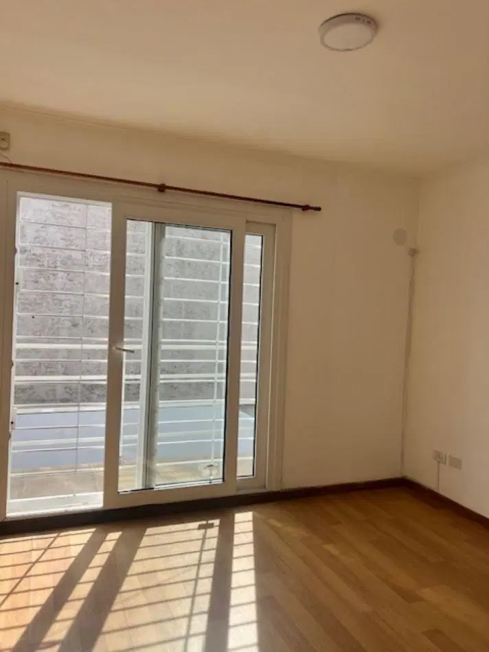 HERMOSO DUPLEX EN ALQUILER POR 24 MESES EN MAR DEL PLATA. 3 AMB. ENTRADA DE AUTO , PATIO Y BALCO 2