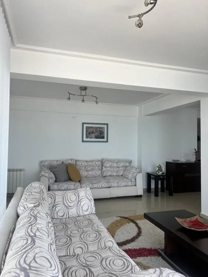 ALQUILER 24 MESES, MDP, IMPACTANTE PISO DE 3 AMB. LIVING COMEDOR, COCINA COMEDOR, LAVADERO , BALCONE 5