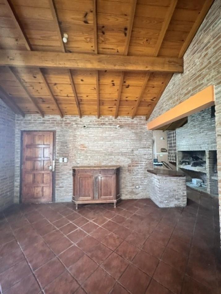 Foto de VENTA CASA 2 AMB | ACANTILADOS, imagen 1