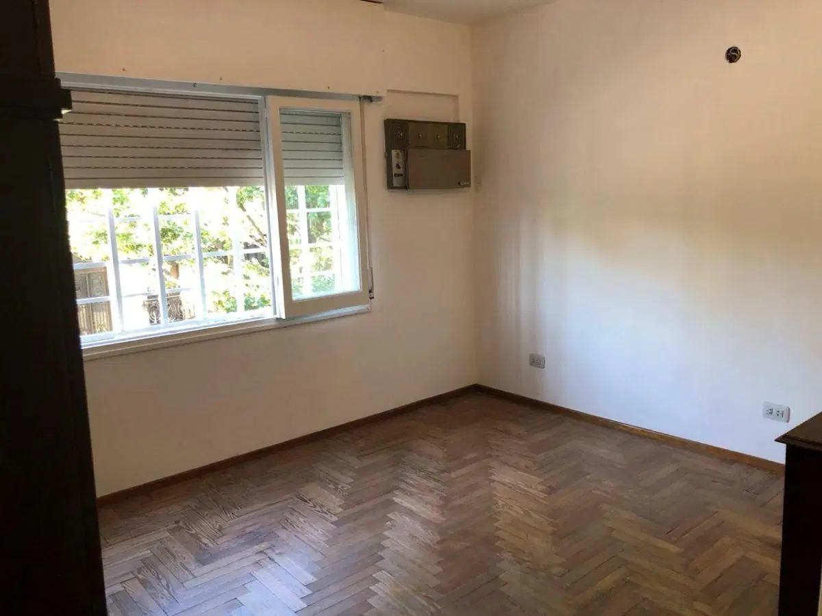 Alquiler. Casa de 2 Dormitorios - Barrio Abasto 5
