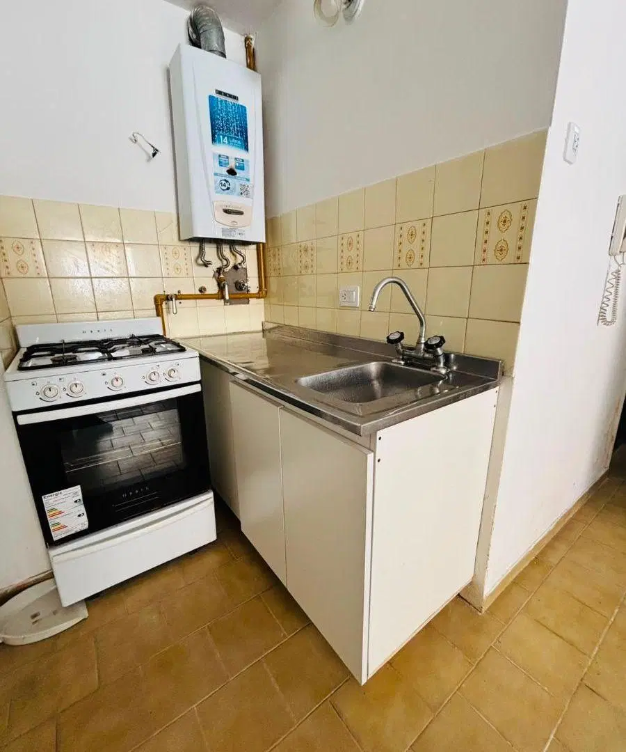 Alquiler - Departamento de 1 Dormitorio - Ocampo y Colon 3