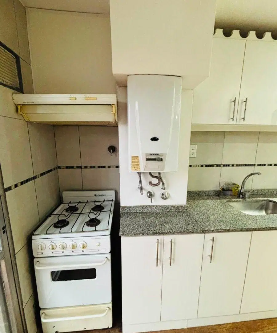 Alquiler - Departamento de 3 Dormitorios; Paraguay 100 2