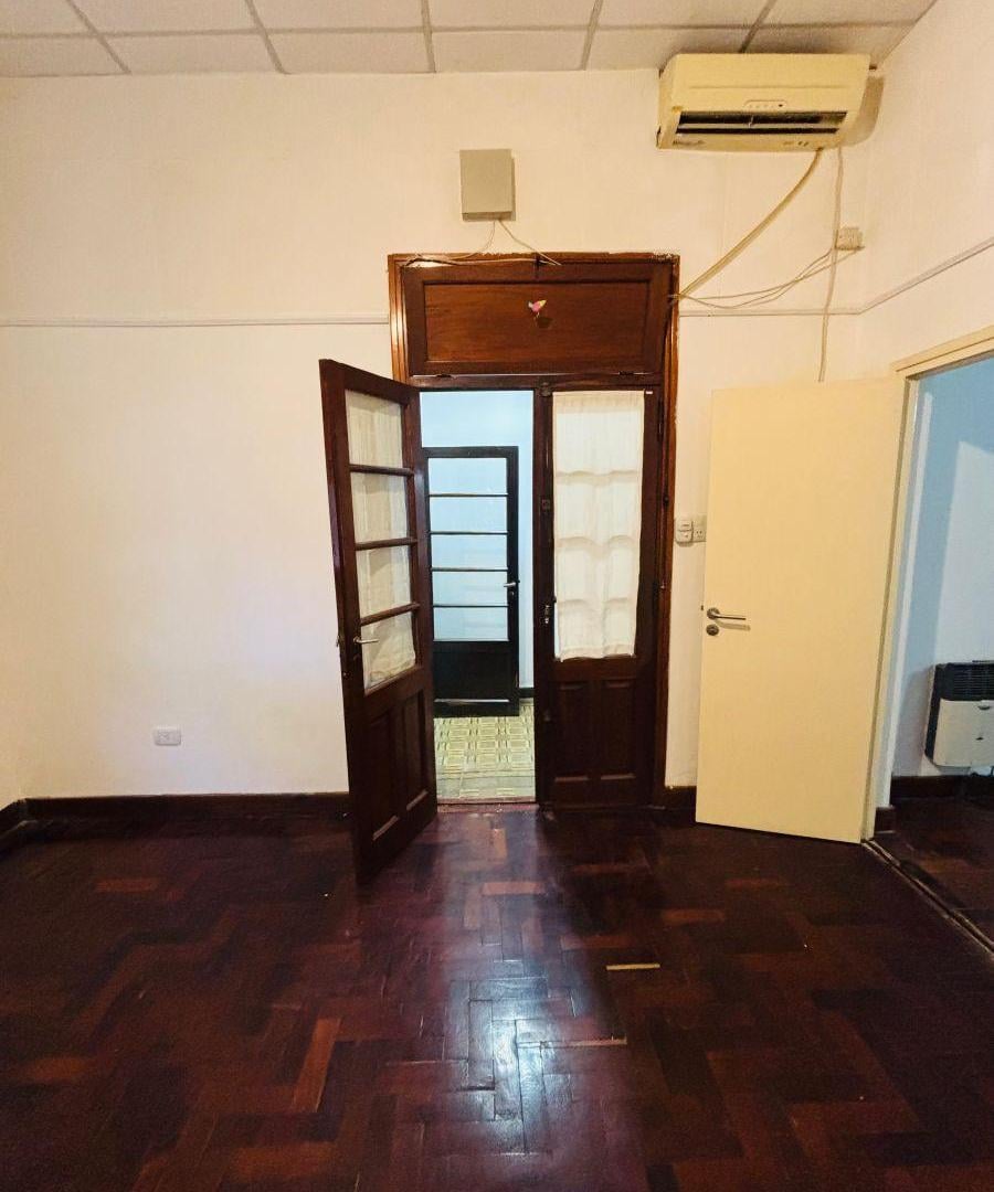 Foto de Venta - Casa en Abasto - 2 Dormitorios + Comodin, imagen 3