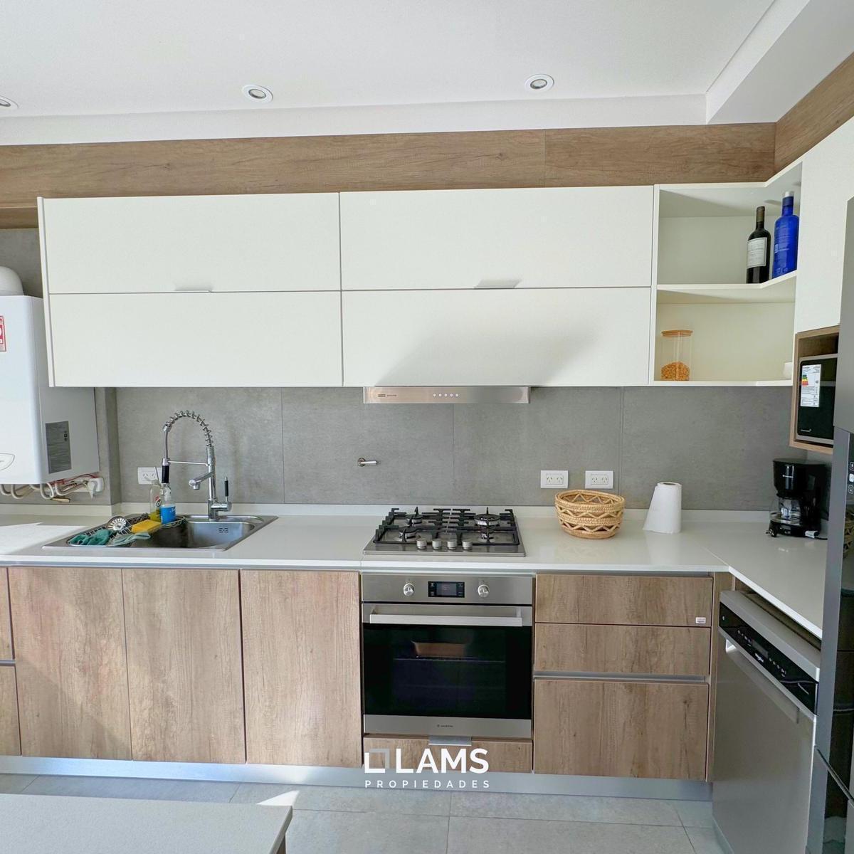 Departamento 4 Ambientes con Cochera - a Estrenar - Chauvin 3